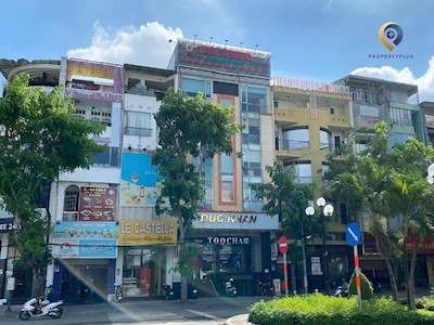 Tòa nhà Đức Nhân