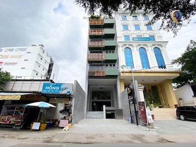 Tòa nhà 27 Quốc Hương