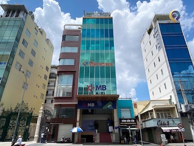 Devspace Building