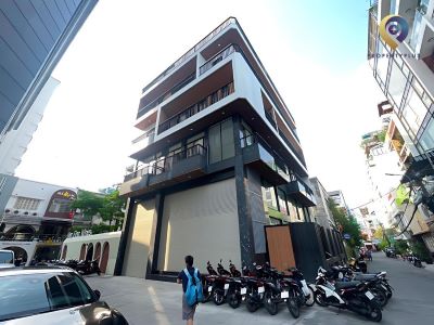 290/15 NKKN Building