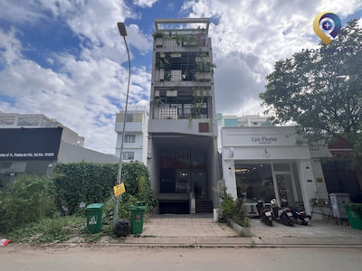 Tòa nhà đầu tư Aplus
