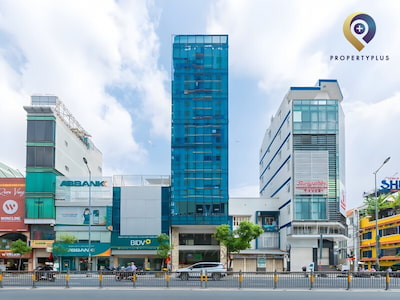 Golden Season Building