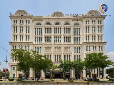 Saigon Paragon Building