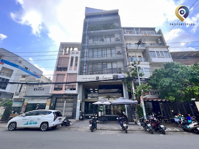 THM Building
