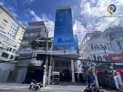 Tòa nhà 145 Lê Quang Định