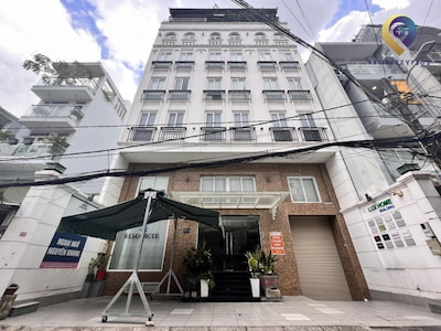 LuxHome Building