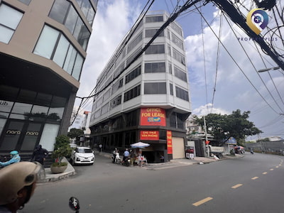 Tòa nhà 362 UVK