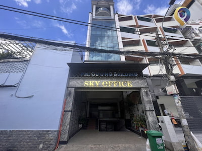 Phi Cường Building
