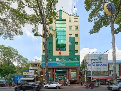 HTH Building