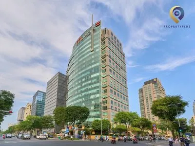 mPlaza Saigon