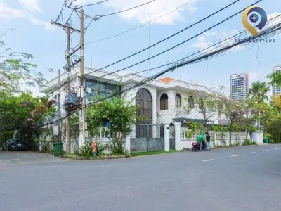 Building 1161 Street No. 57