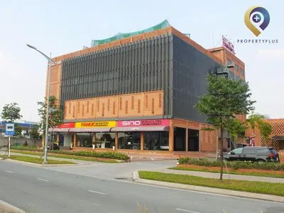Vivian Park Building